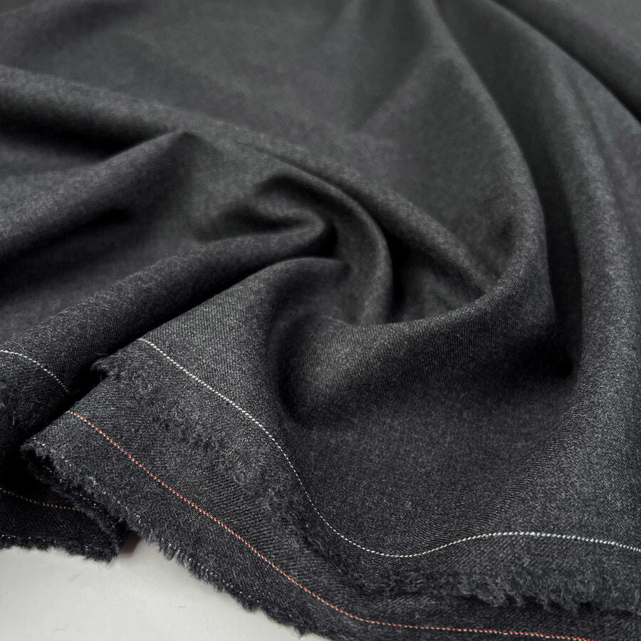 Tailor dark grey