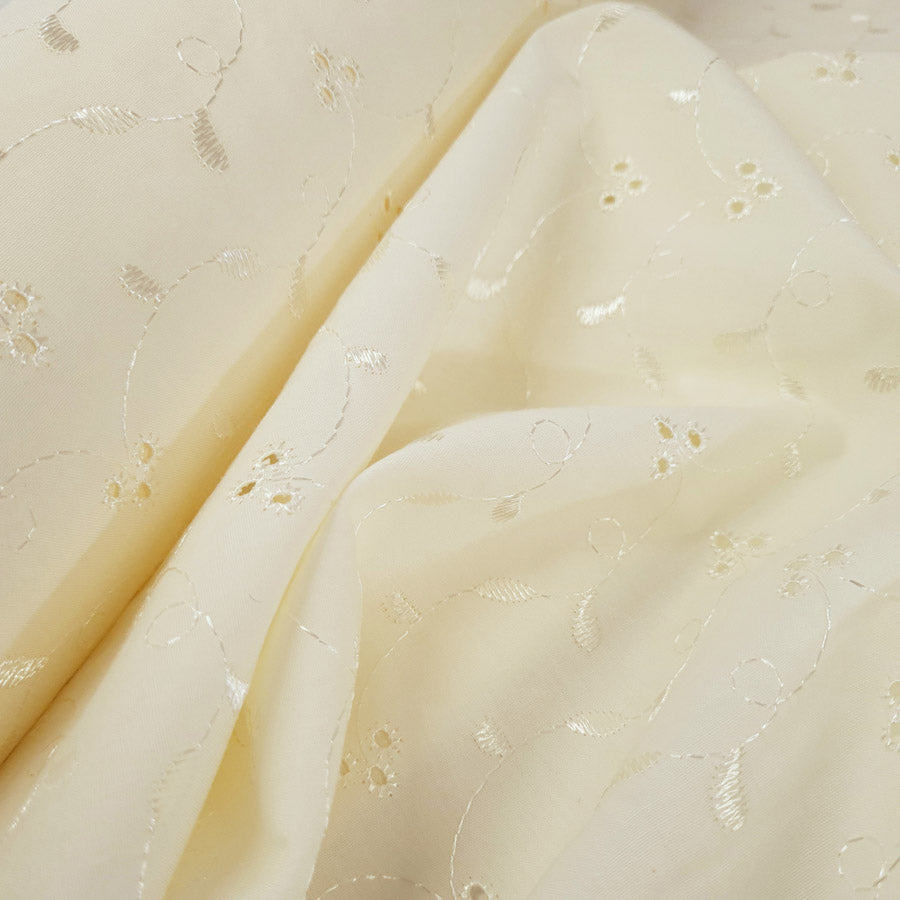 3 Hole Broderie Anglaise Fabric Floral Cream Close Up