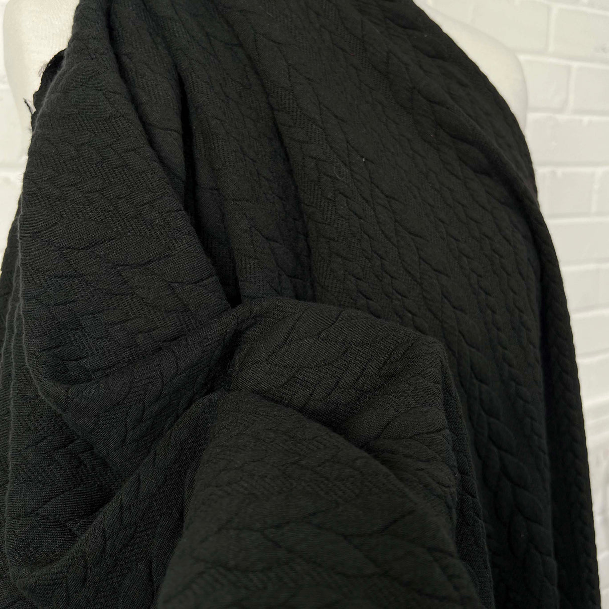Cable Jersey Black Polyester Viscose Elastane Rope Double Knit Fabric CU