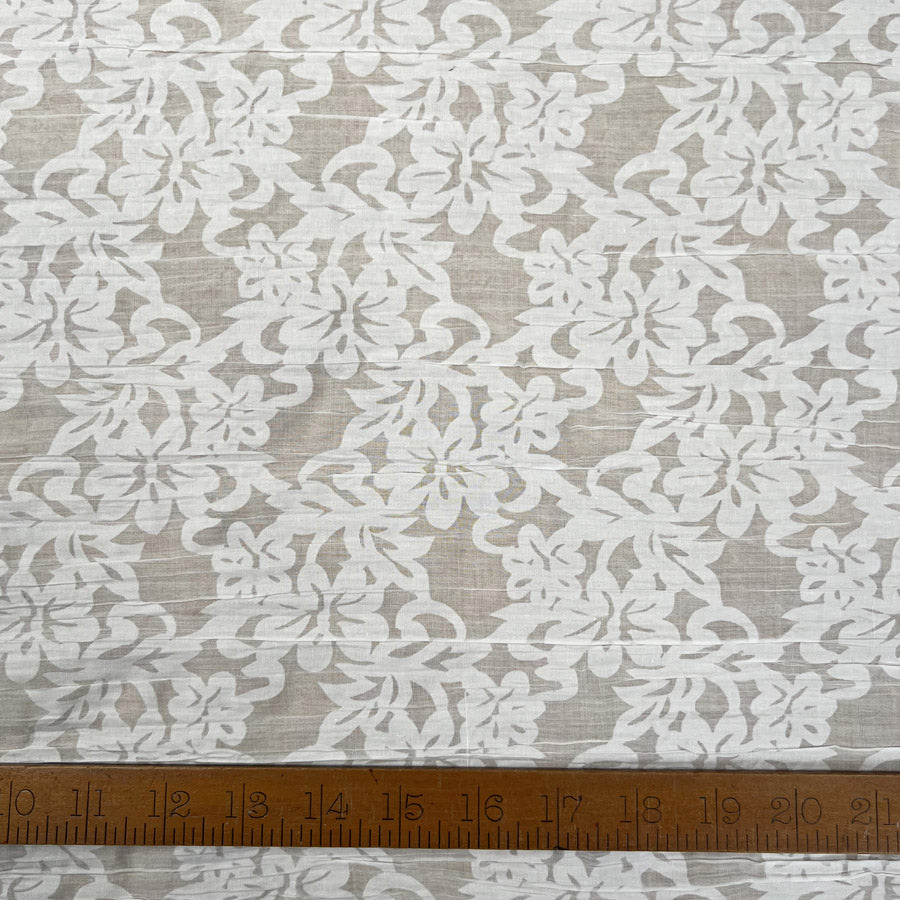 Crinkle Cotton Blend Ivory Floral Polyester Sheer Woven Dress Fabric Ruler