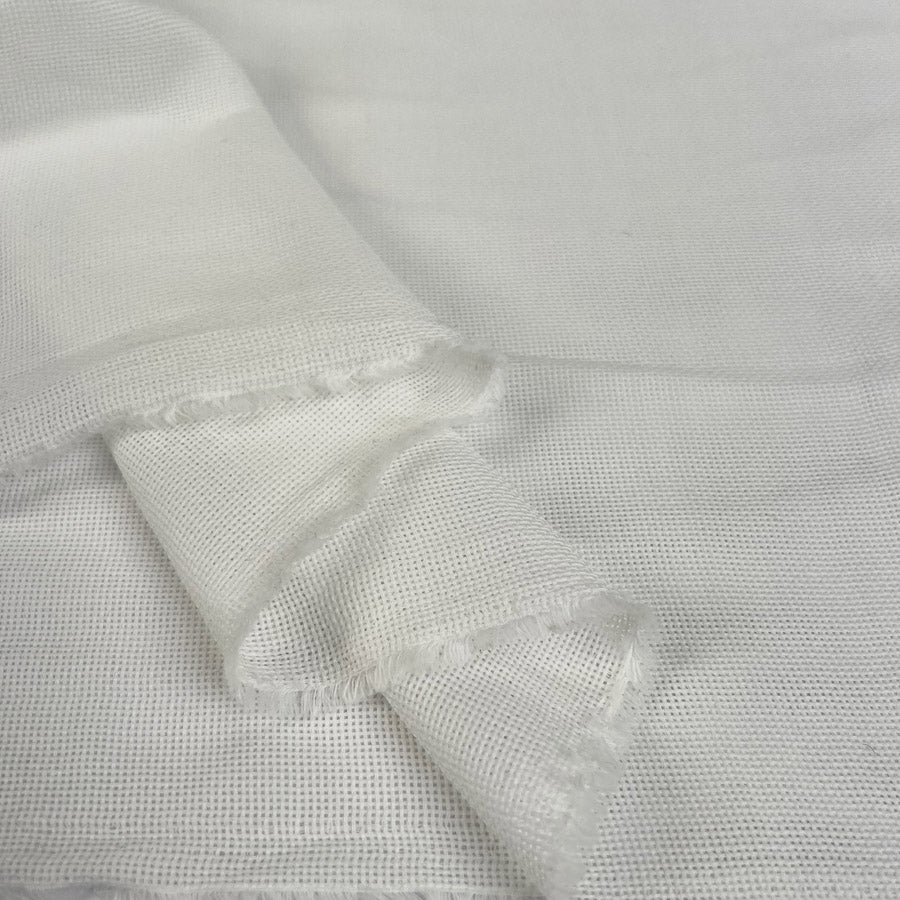 Open Knit Cotton White Woven Fabric Fold