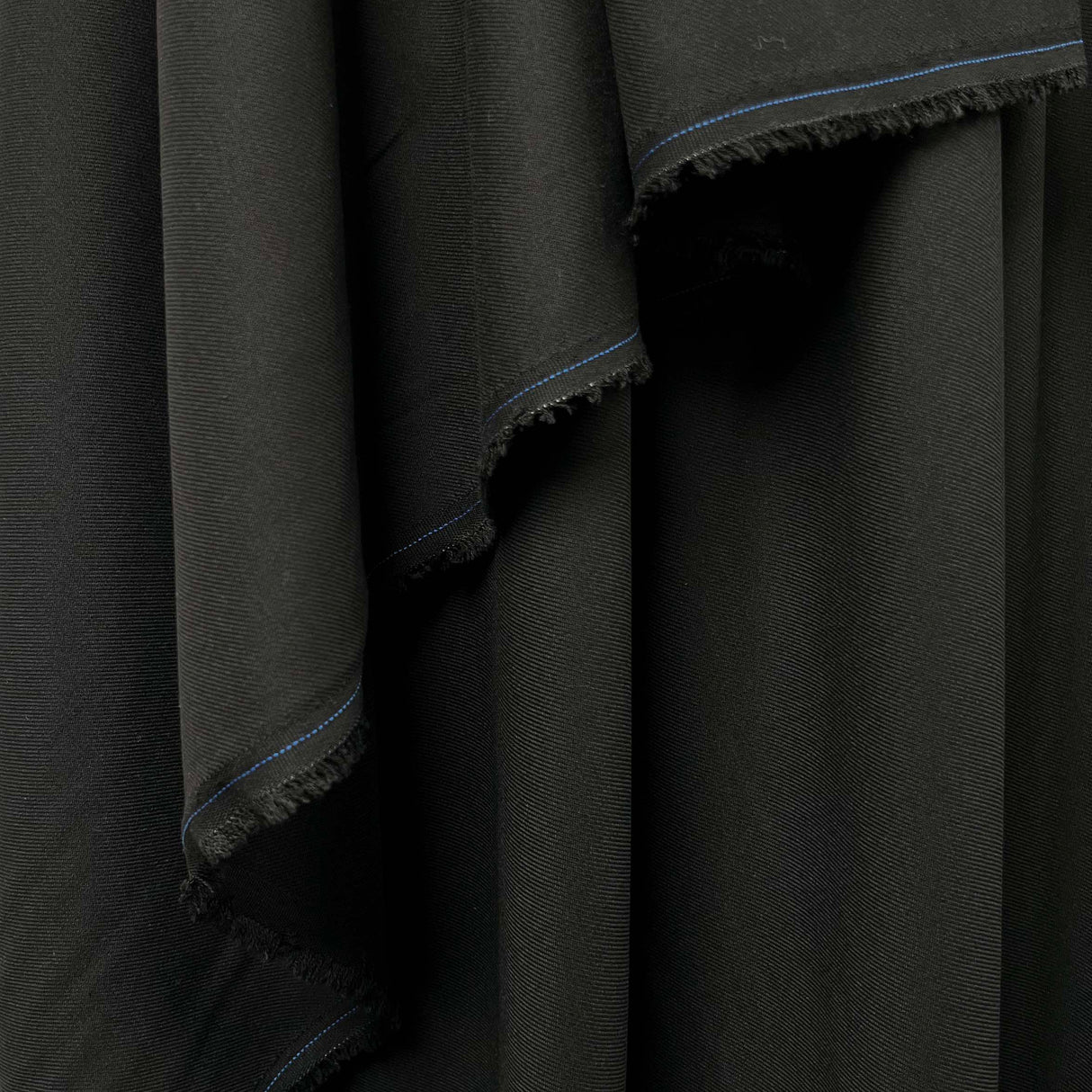 Smart Easy Polyester Viscose Elastane Black Stretch Woven Suiting Fabric Close Hang