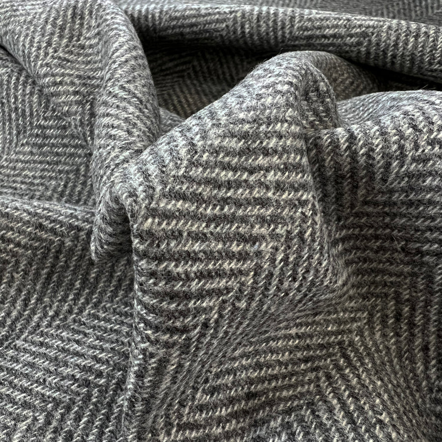 Capolavora Grey Herringbone Wool Suiting Fabric