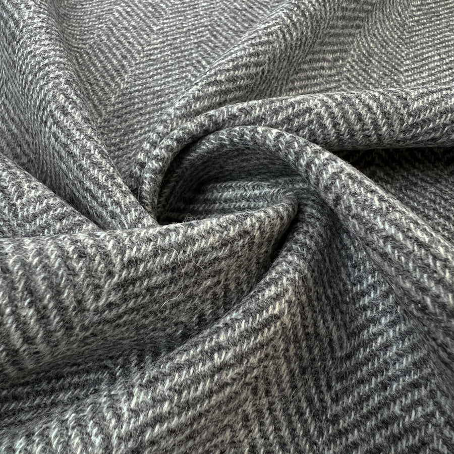 Capolavora Grey Herringbone Wool Suiting Fabric Twist
