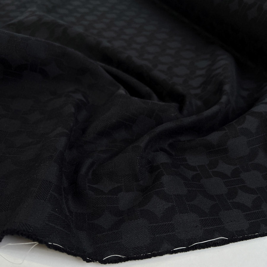 Catena Cotton Black Chain Print Italian Suiting Fabric