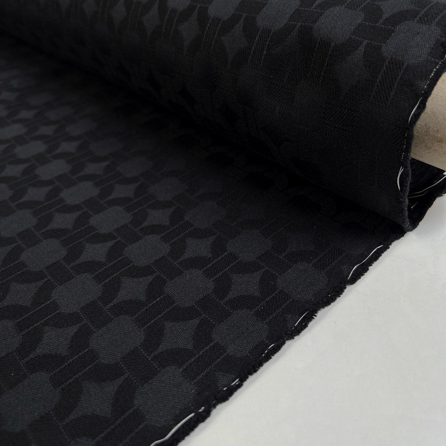 Catena Cotton Black Chain Print Italian Suiting Fabric Roll