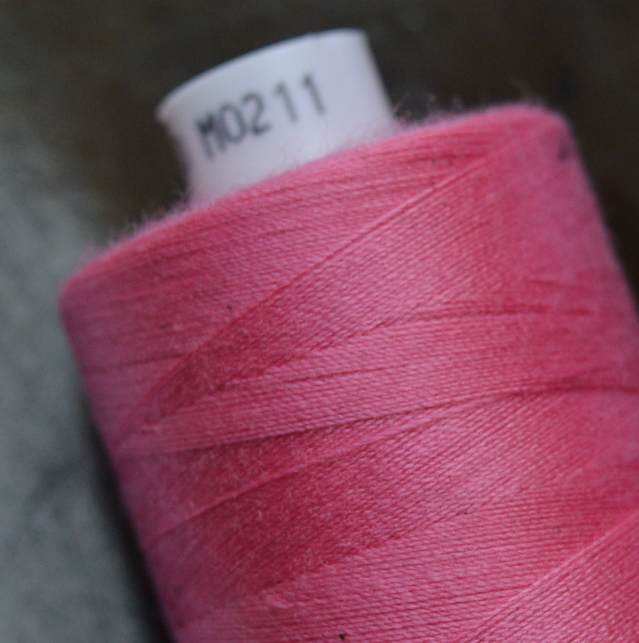 Coats 120 Moon Sewing Thread Mo211 Mid Cerise
