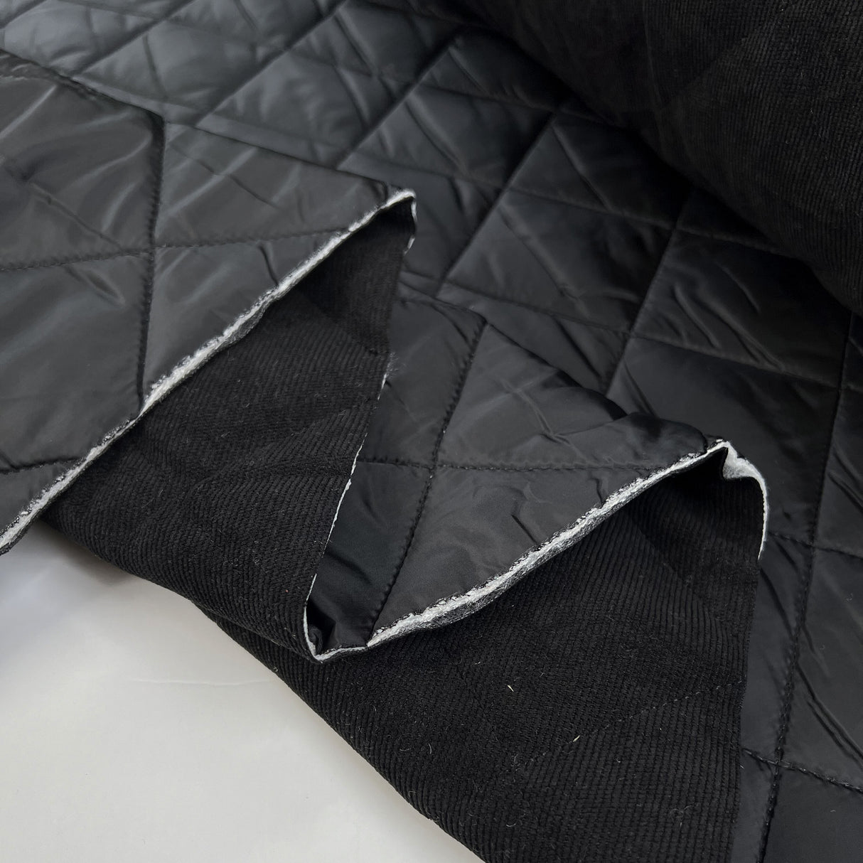 Corduroy Quilting Black Polyester Wadded Diamond Coating Fabric Fold