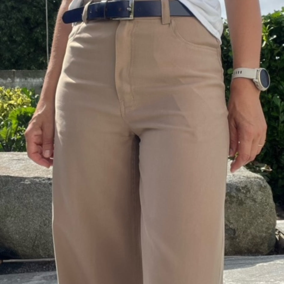 Customer Make By Tracey Smooth Rider Sand Fabric Megan Nielson Dawn Jeans Trousers August 2023 61B79Ab1 9Cd8 473C 904C 9B3Cff8137F0