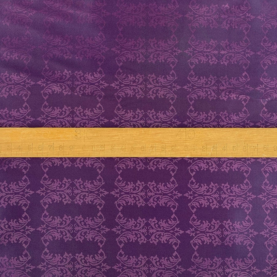E210 Maurice Mirrored Half Paisley Design Woven Viscose Acetate Dress Lining Fabric Scale Fabric Photo