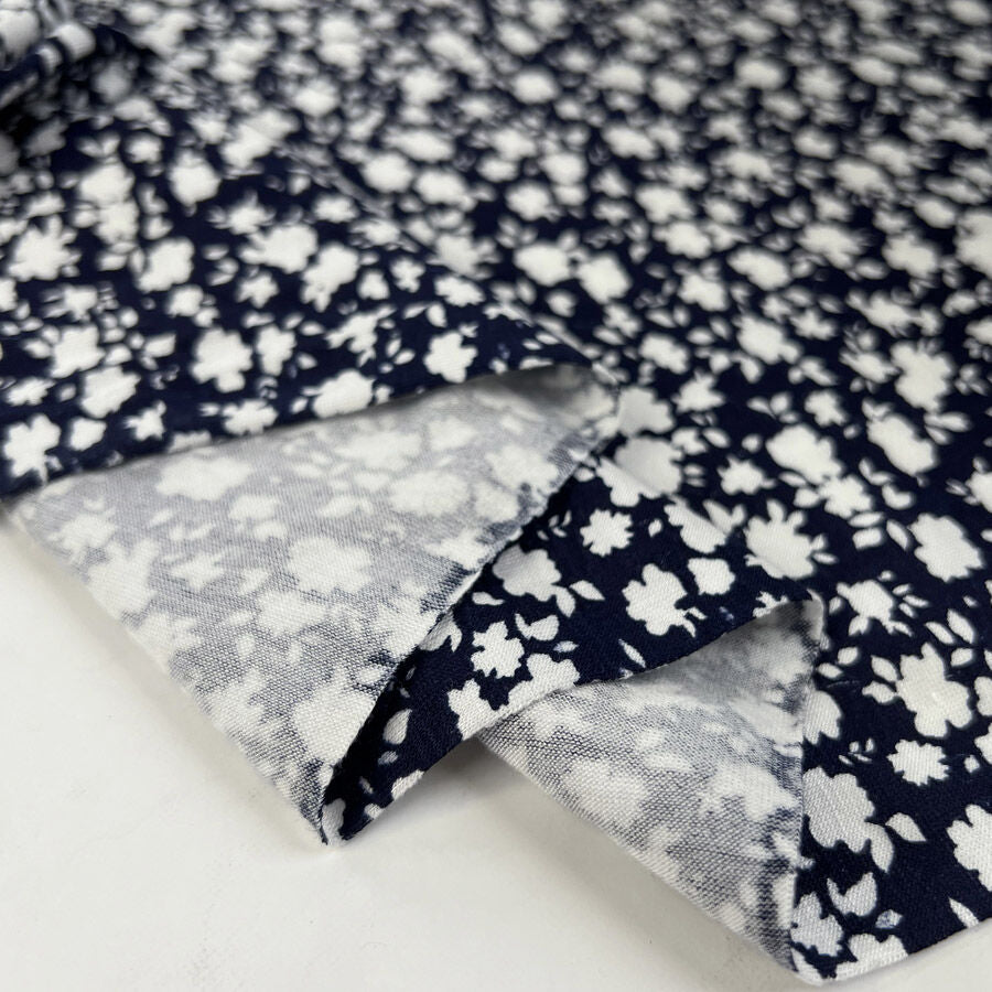 Flowerdrops Jersey Navy White Floral Viscose Lycra Stretch Knit Tshirt Fabric Fold