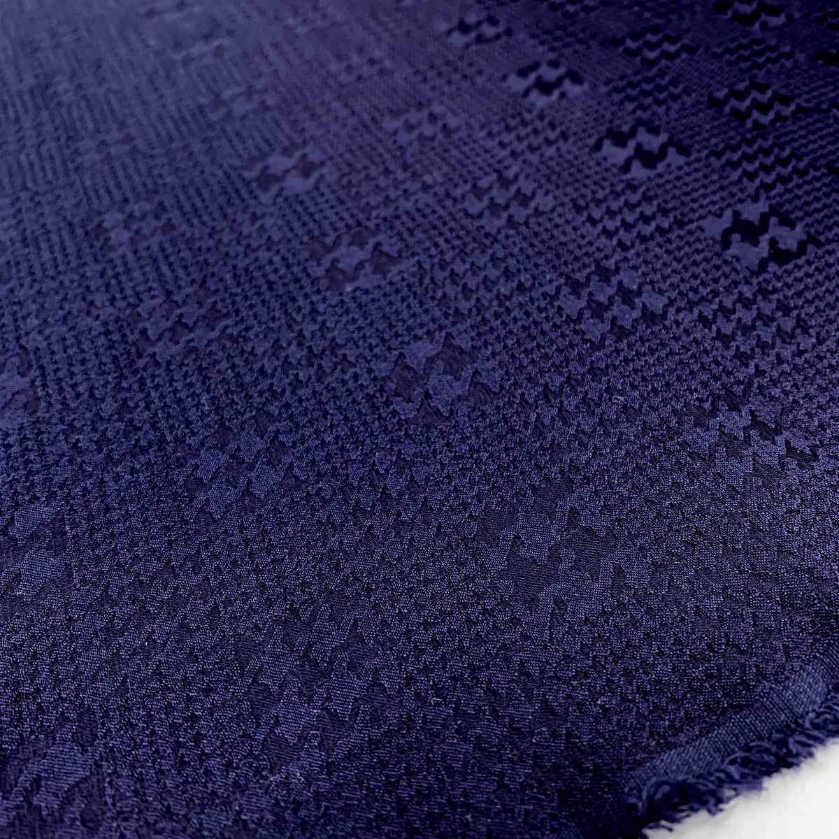 Intricate Deep Blue Designer Viscose Suiting Pattern