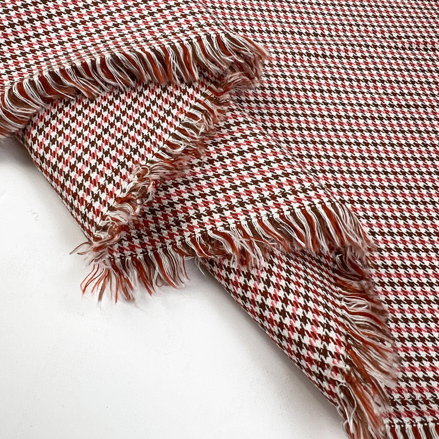 Kingsmith Cotton Cream Pink Brown Tiny Houndstooth Soft Woven Shirting Fabric Fold