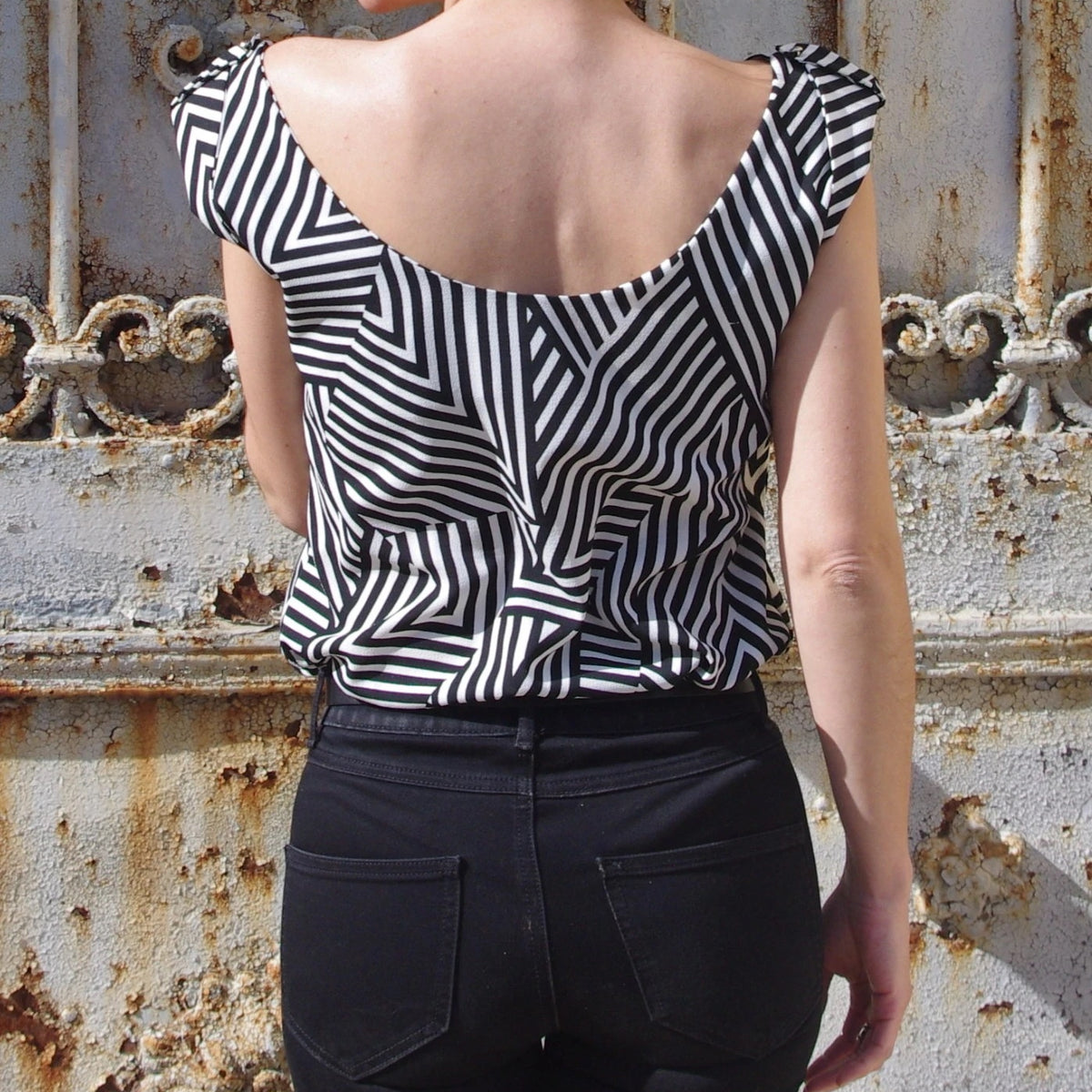 Sirocco Top | Paper Sewing Pattern | Maison Fauve | EU 34-52 – Croft Mill