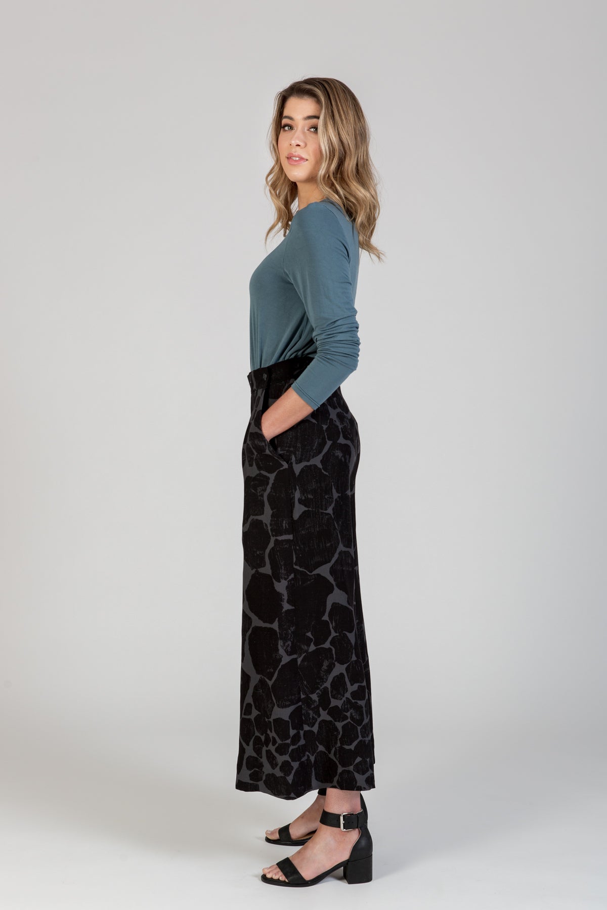 Megan Nielsen Flint Pants And Shorts Pattern 10
