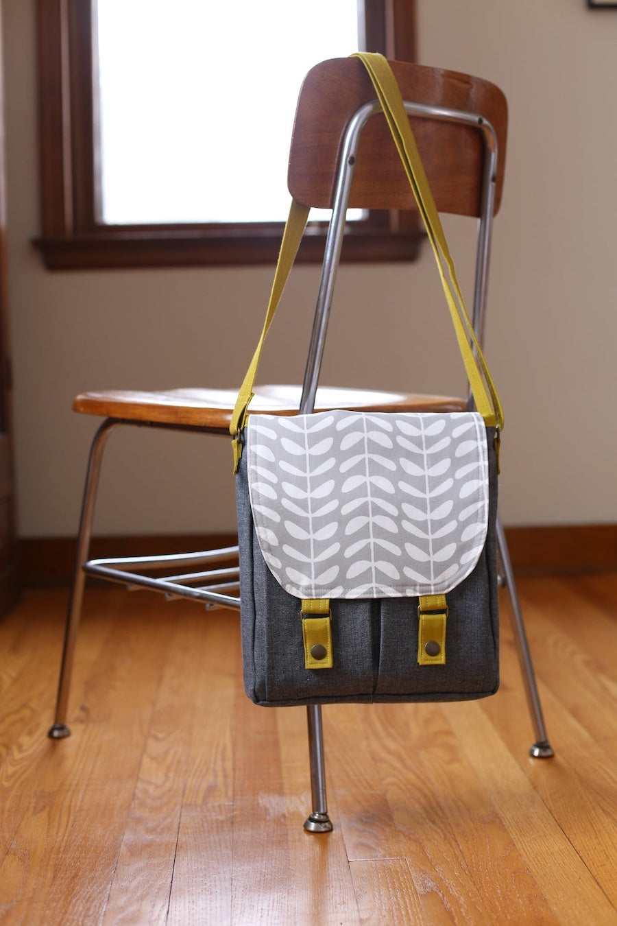 Noodlehead Campfire Messenger Bag Pattern 3
