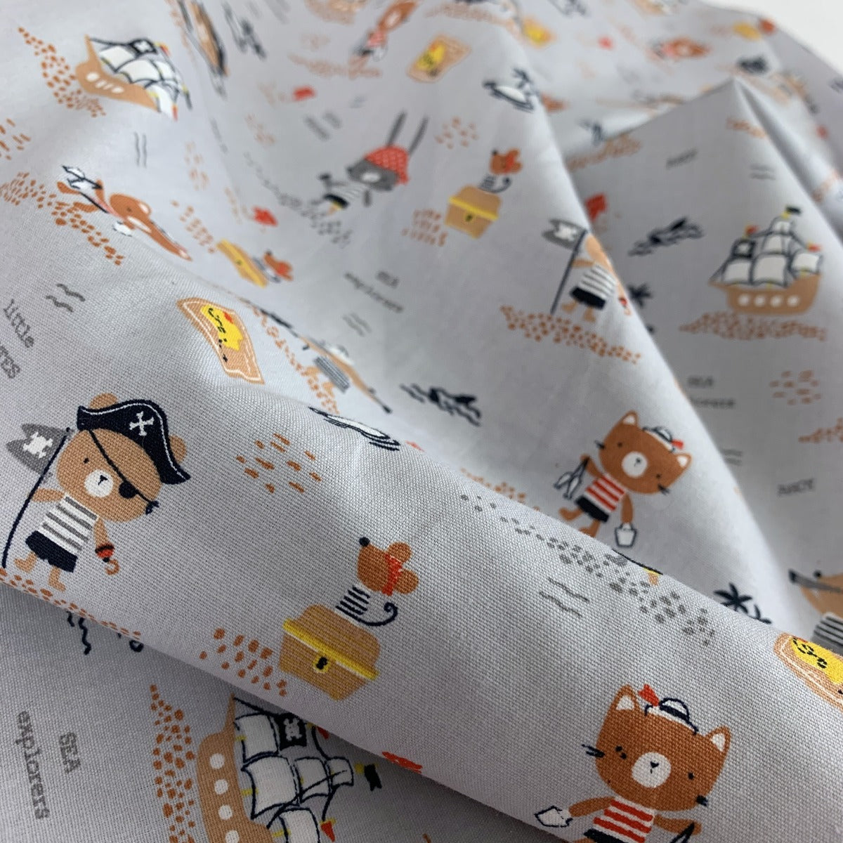Organic Cotton Treasure Hunt Grey Gots And Oeko Tex Standard 100%Cotton Poplin Fabric Fold