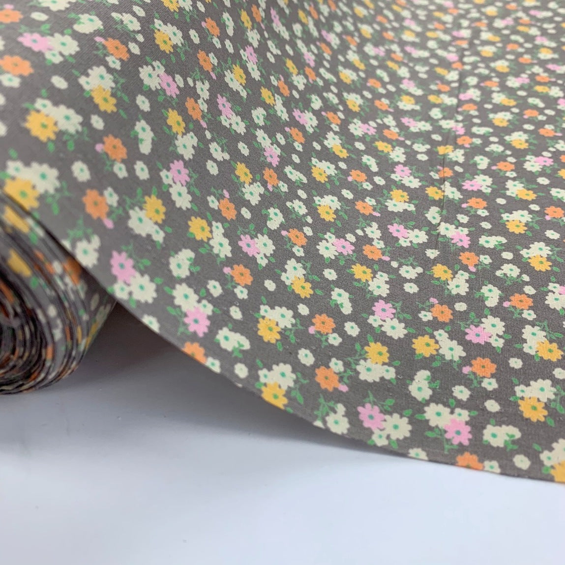 Poplin Print In The Garden Fabric Roll