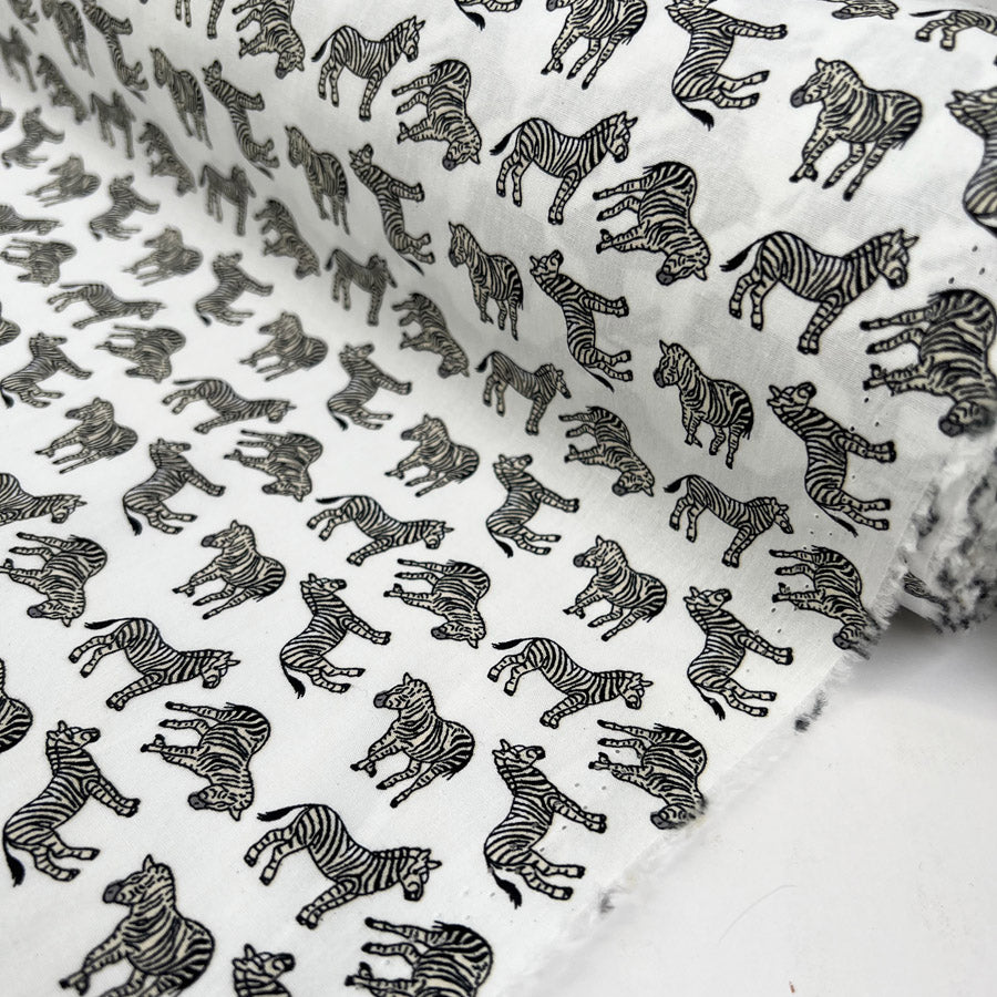 Poplin Styles Zebra White Black Cotton Dress Fabric Roll