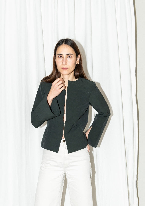 Puff pencil silhouette blouse trumpet sleeve 1