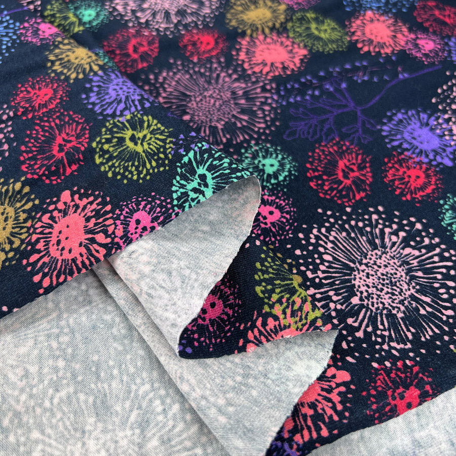 Stof cotton jersey disco dandelion elastane navy oeko tex knitted fabric fold