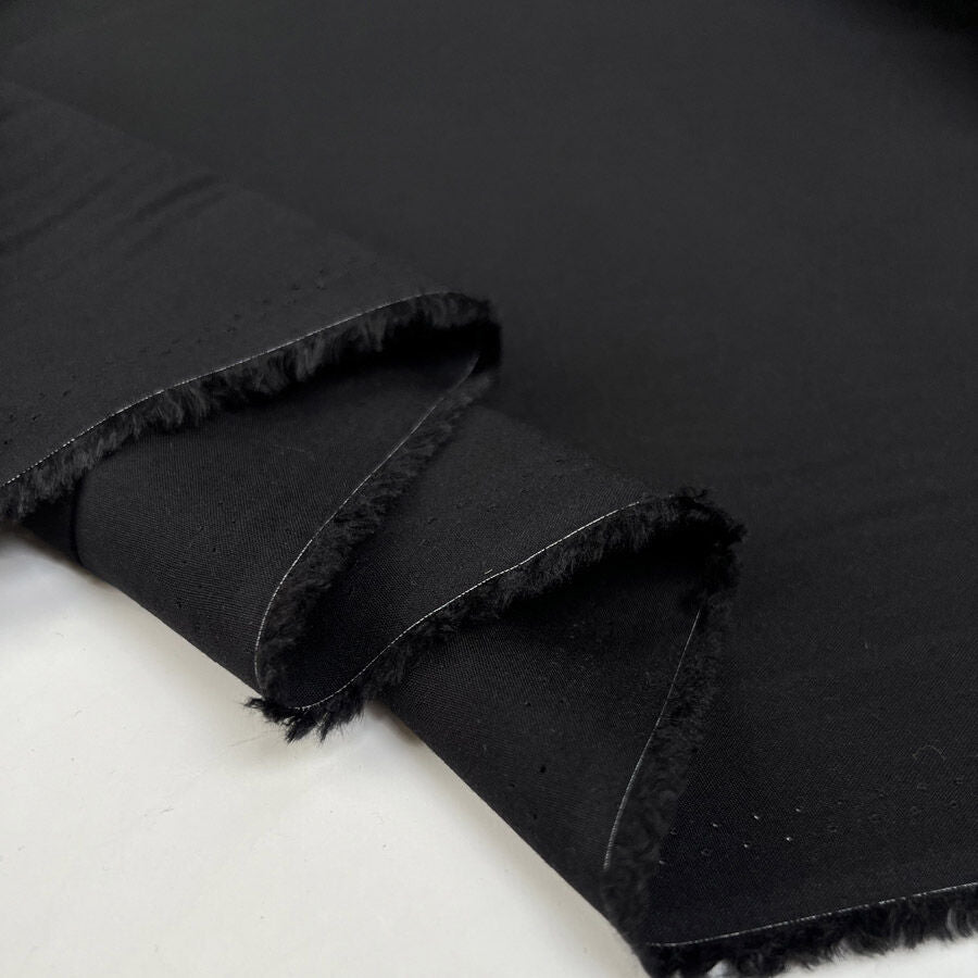 Viscose Voile Black Plain Woven Fine Shirting Fabric Fold