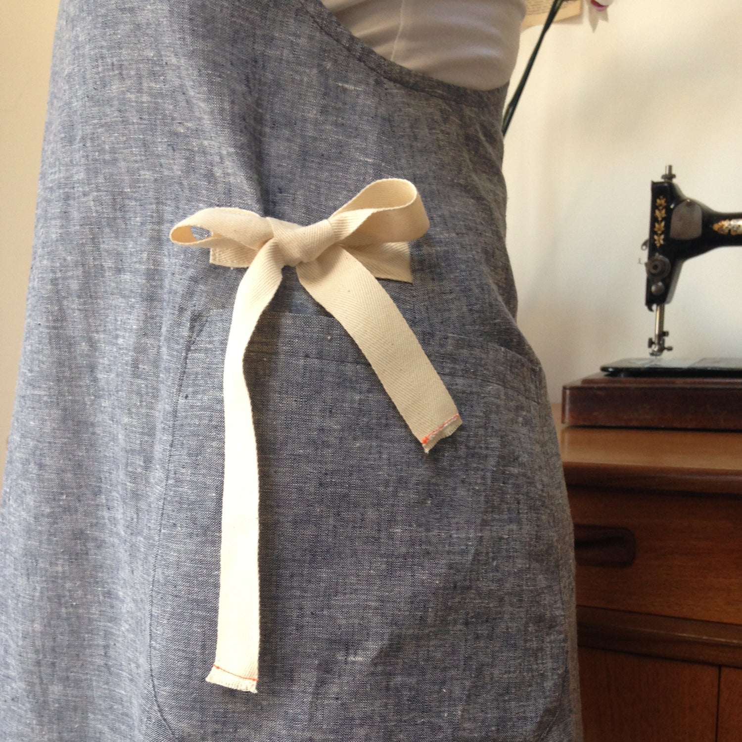 Maven - The Maria Apron Sewing Pattern