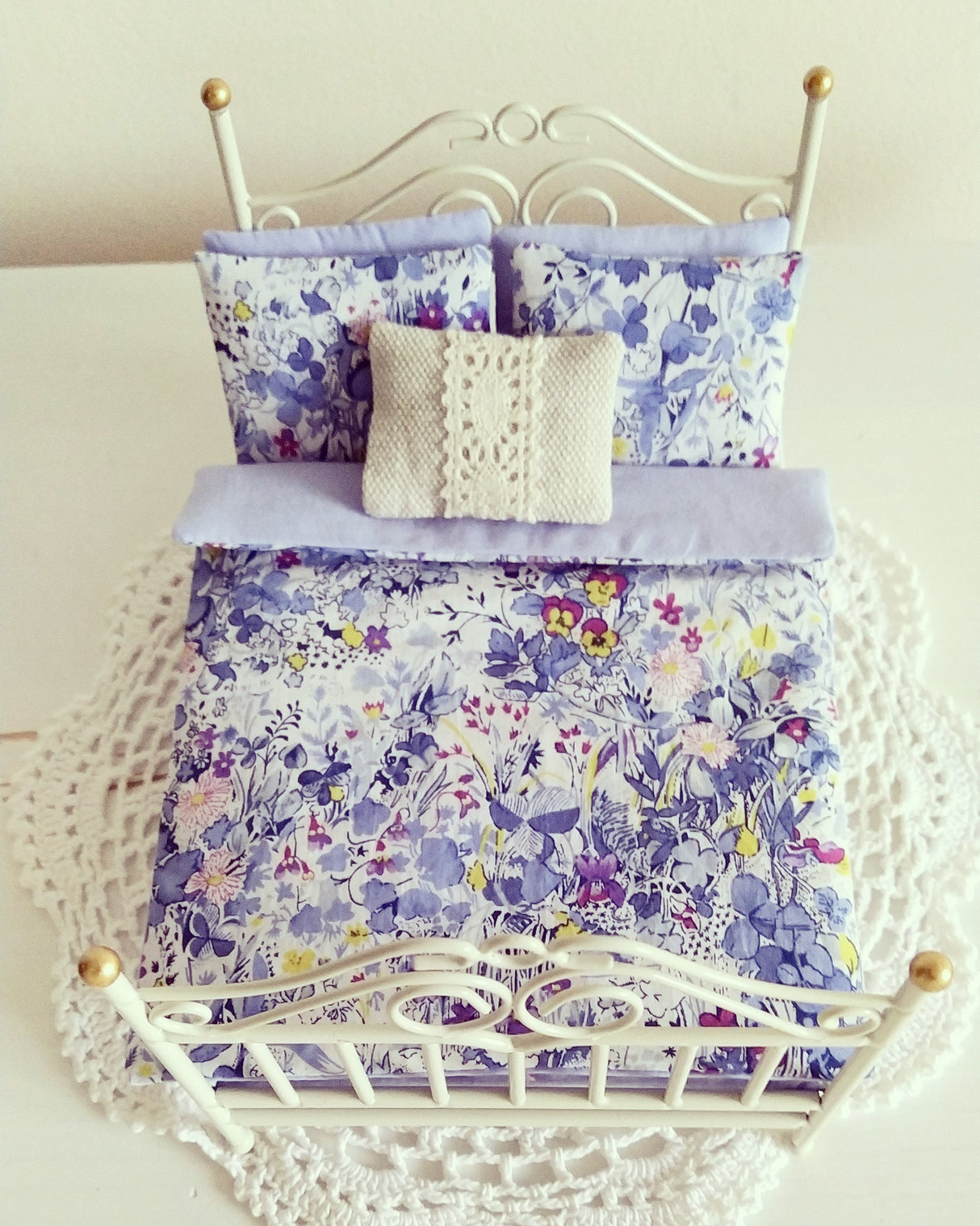 Pima Cotton Lawn - The Garden Of Shakespeare - Blue & Purple