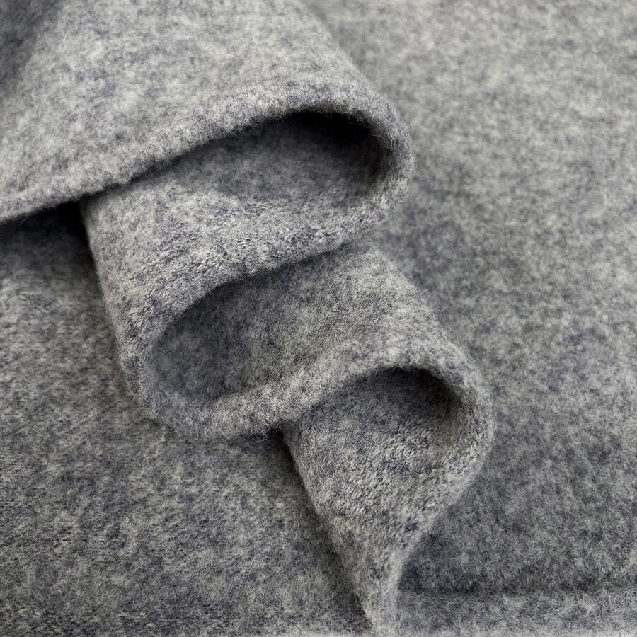 Remnant - 100% Wool Fleece - Light Grey (0.9m)