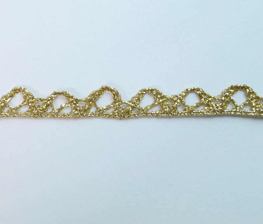 Gold Lurex Trim - Scallop (10mm)
