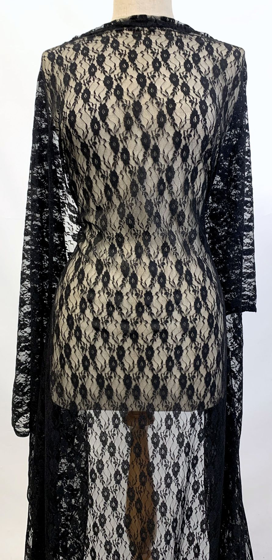 Remnant - Stretch Lace - Black (2.28m)