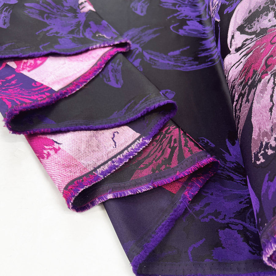 Remnant - Smooth Brocade - Iridescent One (2.1m)