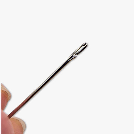 12 Self Threading Sewing Needles in Wood Case CU