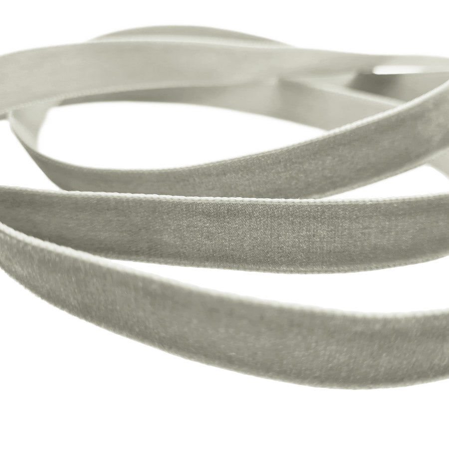 16mm Berisfords Velvet Ribbon's (5m)