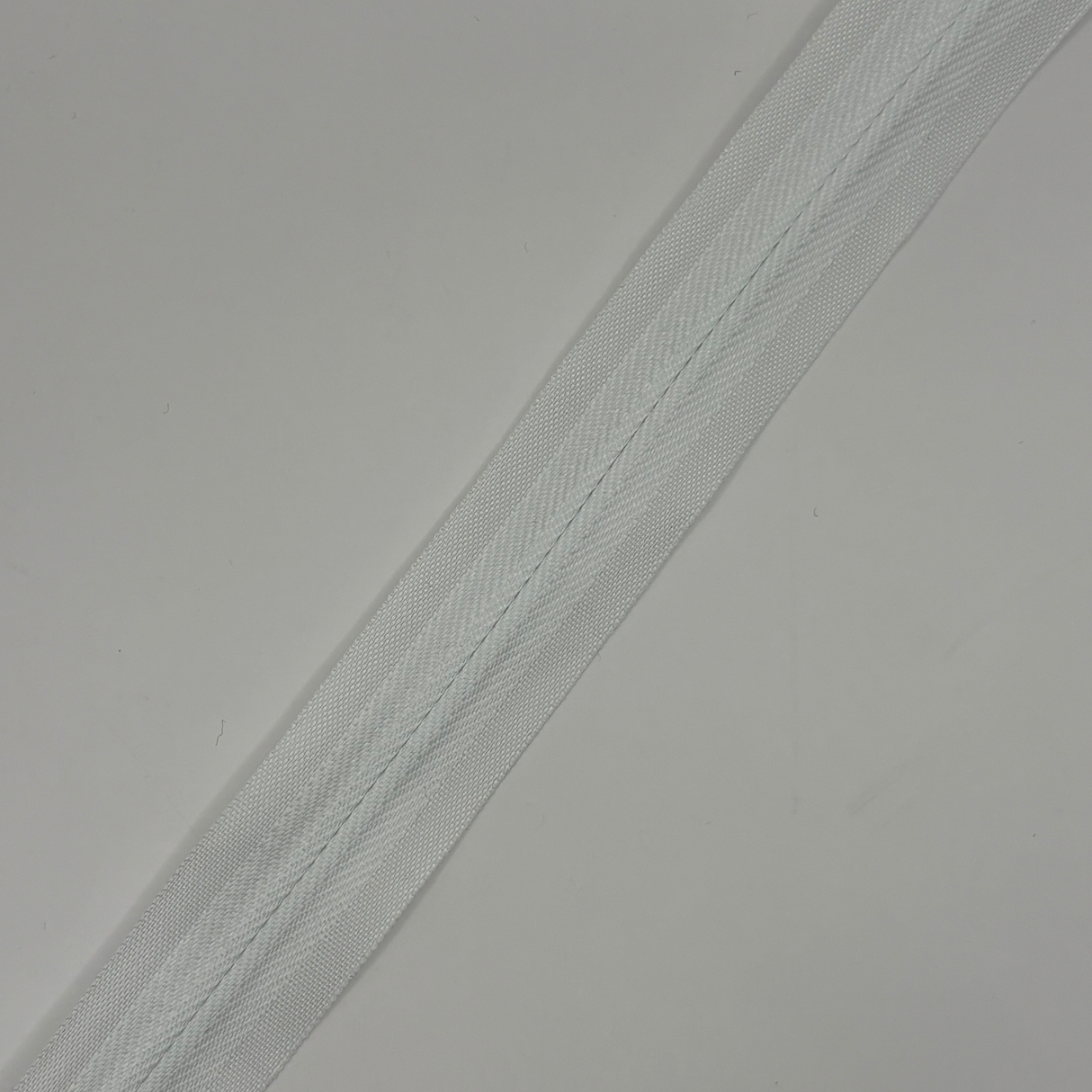 24 Inch Concealed Nylon Zips