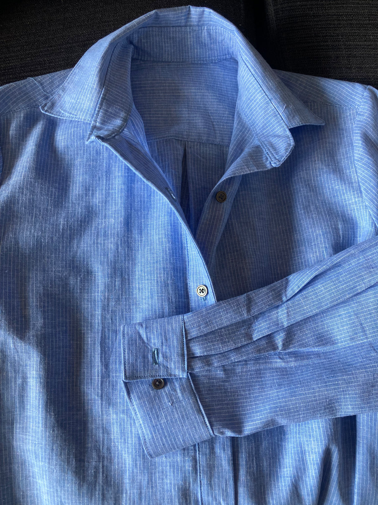 Don't Be Noisy - Pale Blue