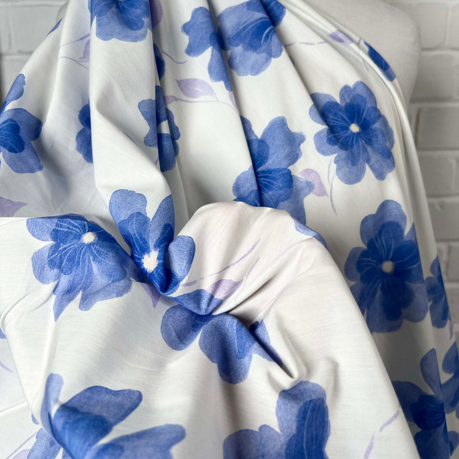 Absolutley Cotton Blue Purple White Floral Dress Fabric CU