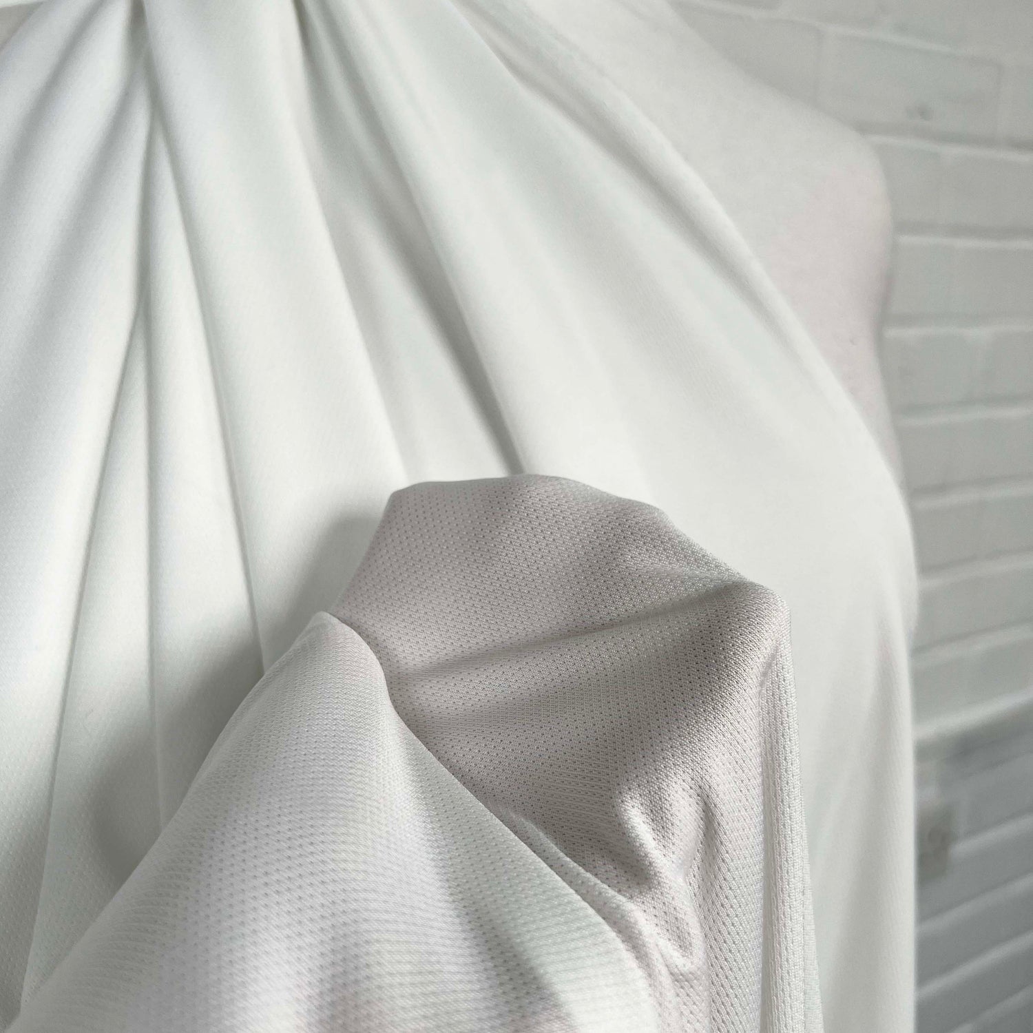 Aero White Polyester Elastane Soft Lightweight Knit Jersey Fabric CU