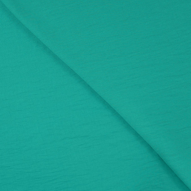 Airflow Viscose Emerald Plain Viscose Polyamide 140gsm Dress Fabric Fold