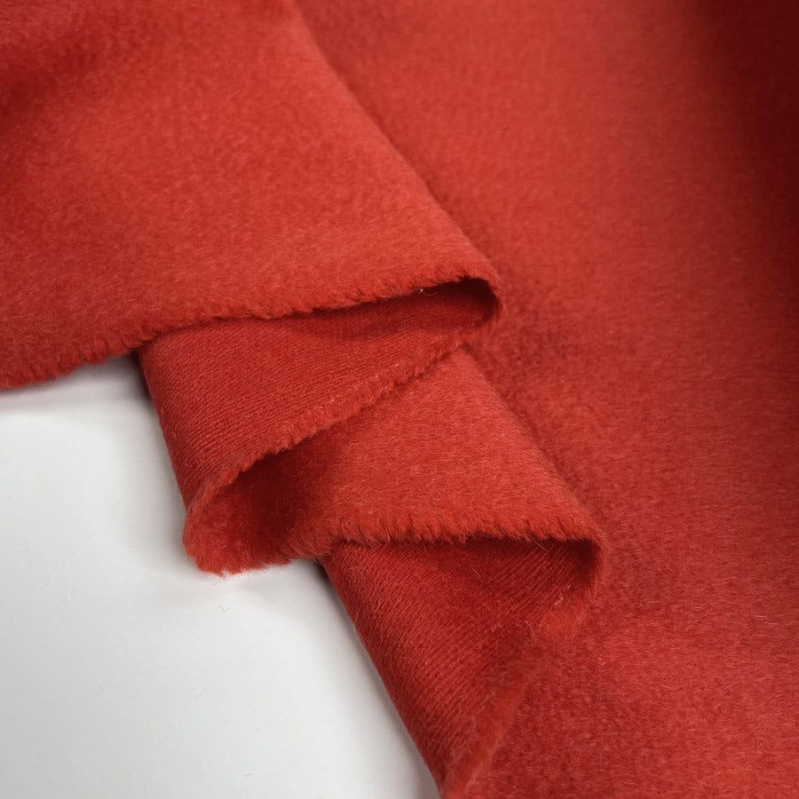 Alana & Alpaca - Red