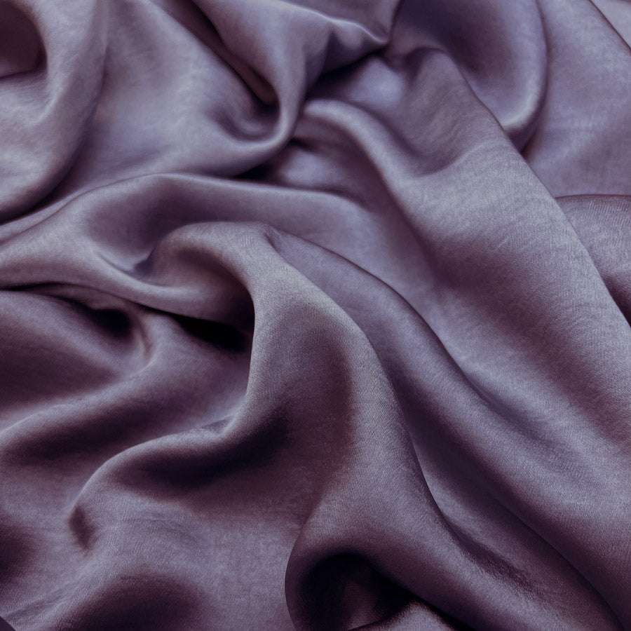 Bella Satin Stretch Lavender Polyester Elastane Smooth Dressmaking Fabric Close UP