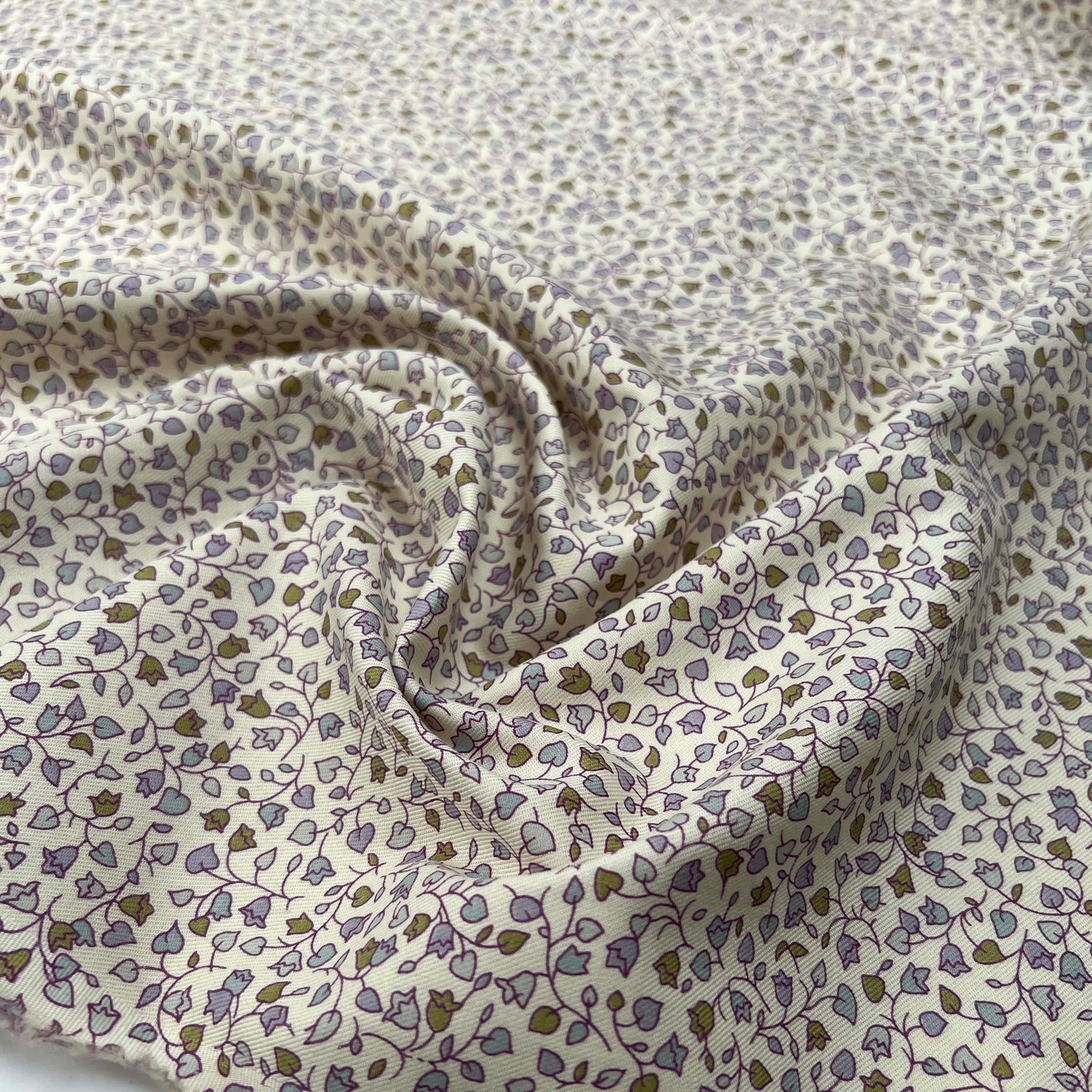 Brushed Cotton Winter Meadow Lavender Cream Small Leaf Print Flannel Fabric CU