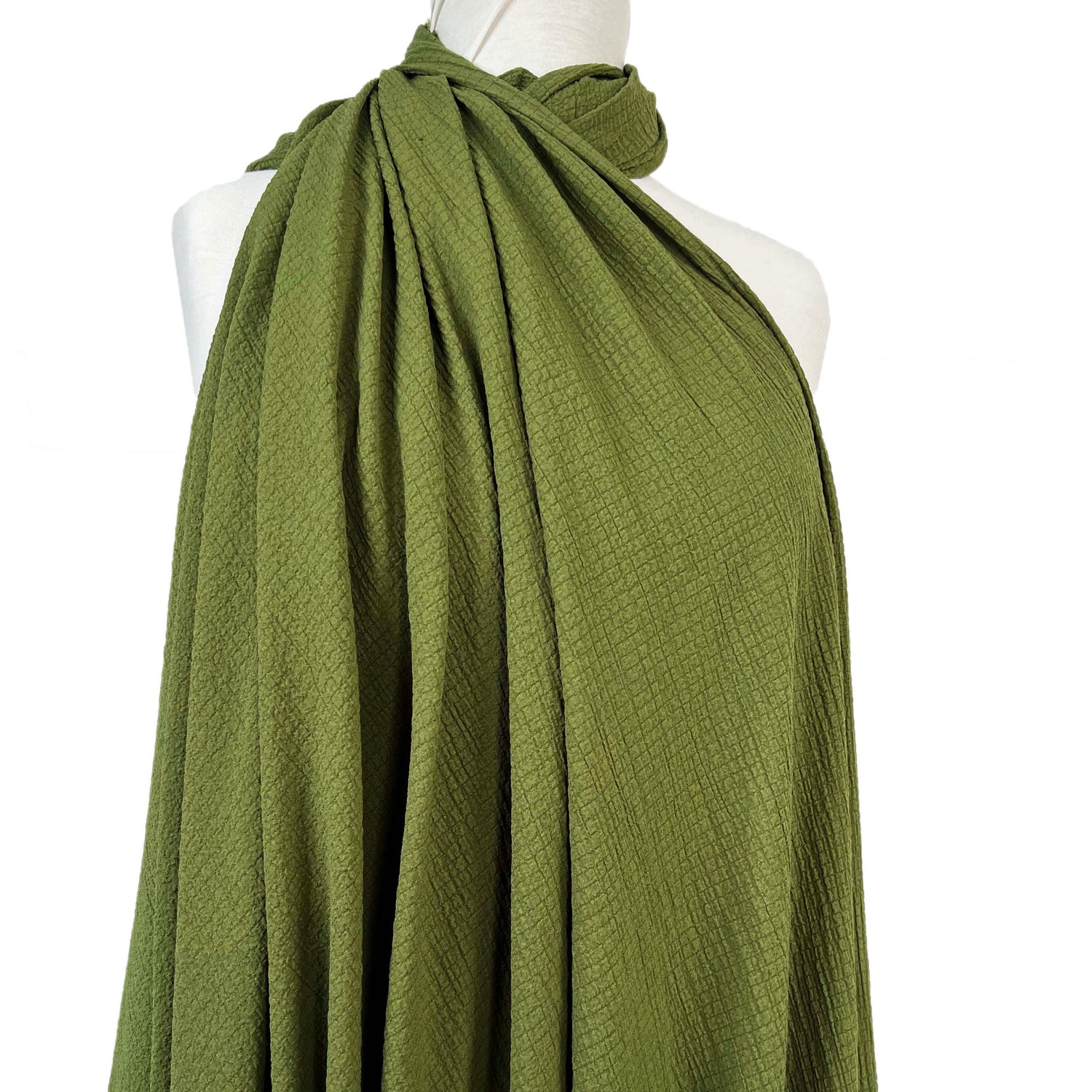 Bubble_Viscose_Green_Polyester_Elastane_195gsm_Crinkle_Woven_Dress_Fabric_drape_2
