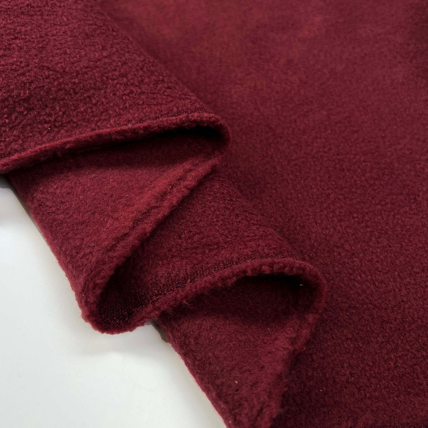 Dark Red Polyester Soft Plain Fleece Fabric  Burgundy Fuzz Fold
