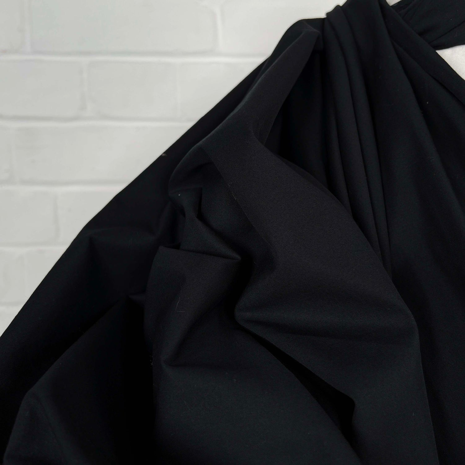 Calling All Stretch Black Viscose Elastane Suiting Fabric CU