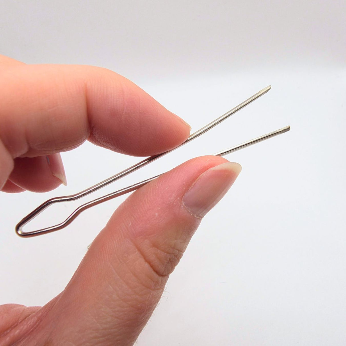 Closed Loop Elastic Cord Threading Pliers CU