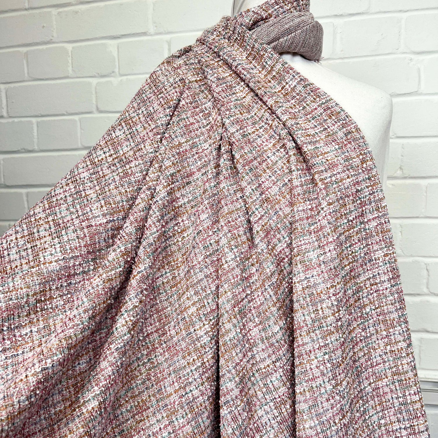 Confetti Tweed Pink Polyester Metallic Elastane Jersey Fabric Mannequin
