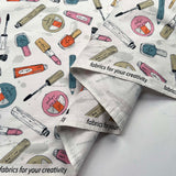 Cotton Print Make Up Your Mind White Printed Dress Fabric Fold
