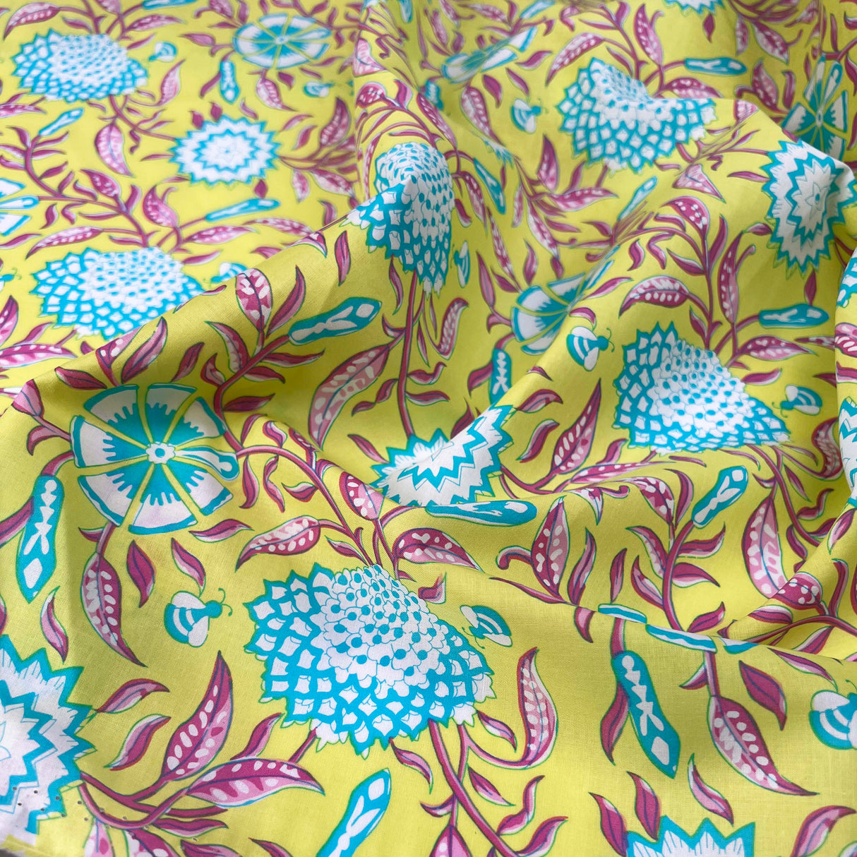 Cotton_Voile_Retro_Floral_Yellow_Blue_Abstract_Dress_Fabric_CU