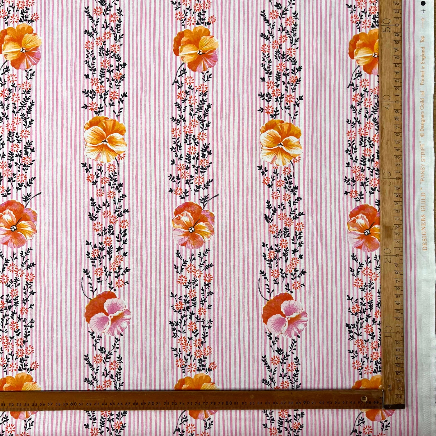 Printed Cotton Canvas Fabric Designers Guild - Pansey Stripe - Pink Ruler